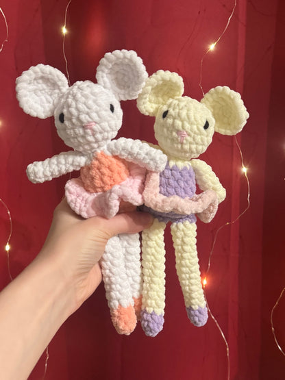 Souris Danseuse Crochet