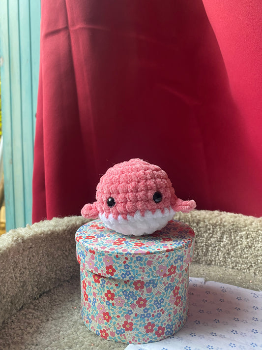 Baleine en Crochet rose